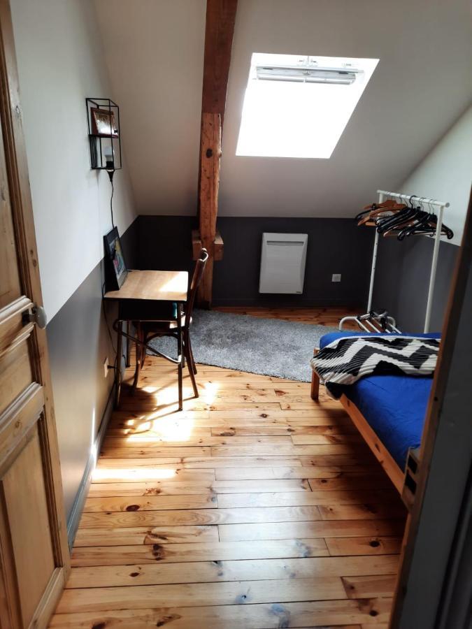 Le Chic Broc Ground Apartment Vichy Bagian luar foto