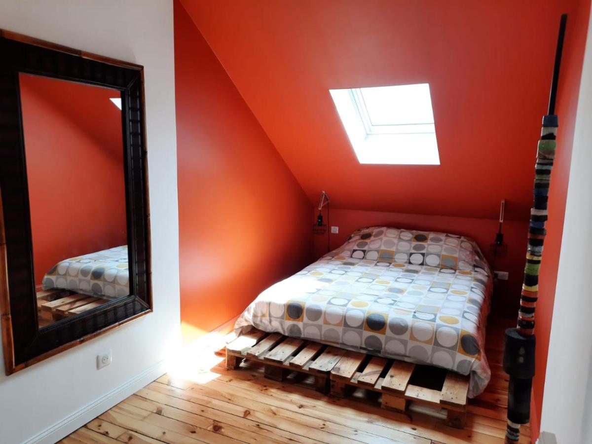 Le Chic Broc Ground Apartment Vichy Bagian luar foto